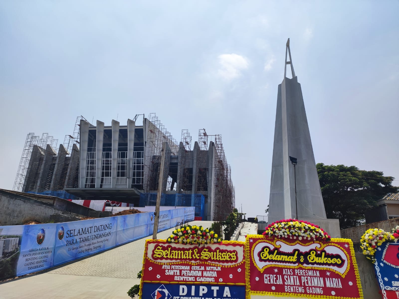 Bupati Tangerang Dan Kardinal Resmikan Gereja Santa Perawan Maria ...