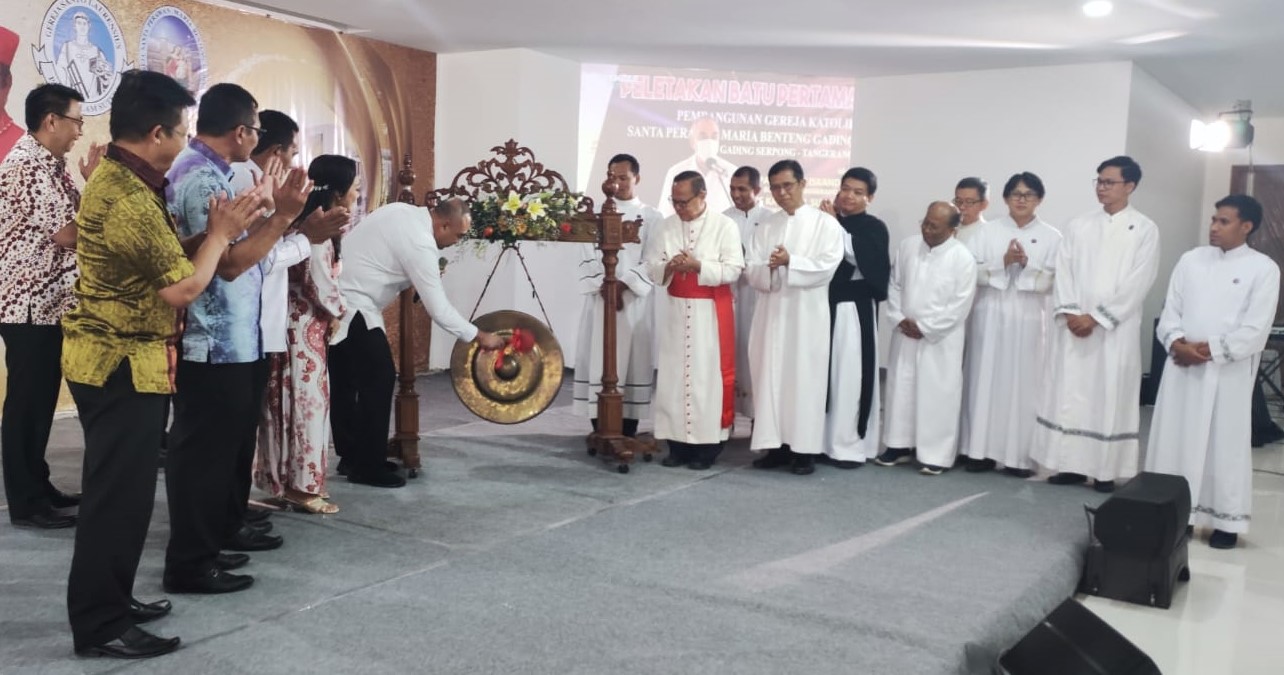 Bupati Tangerang Dan Kardinal Resmikan Gereja Santa Perawan Maria