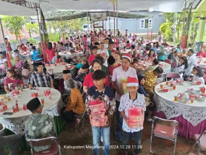 Rangkaian acara makan bersama dari seri "Be The Gift 2024" dalam kolaborasi dengan komunitas-komunitas di Keuskupan Agung Semarang (KAS)| Dok. Panitia